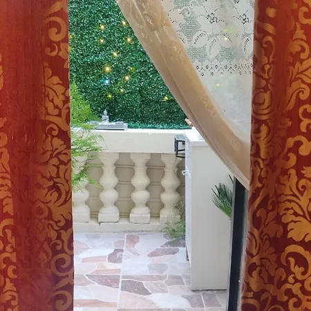 אכסניה Kristu Re Il-Fgura